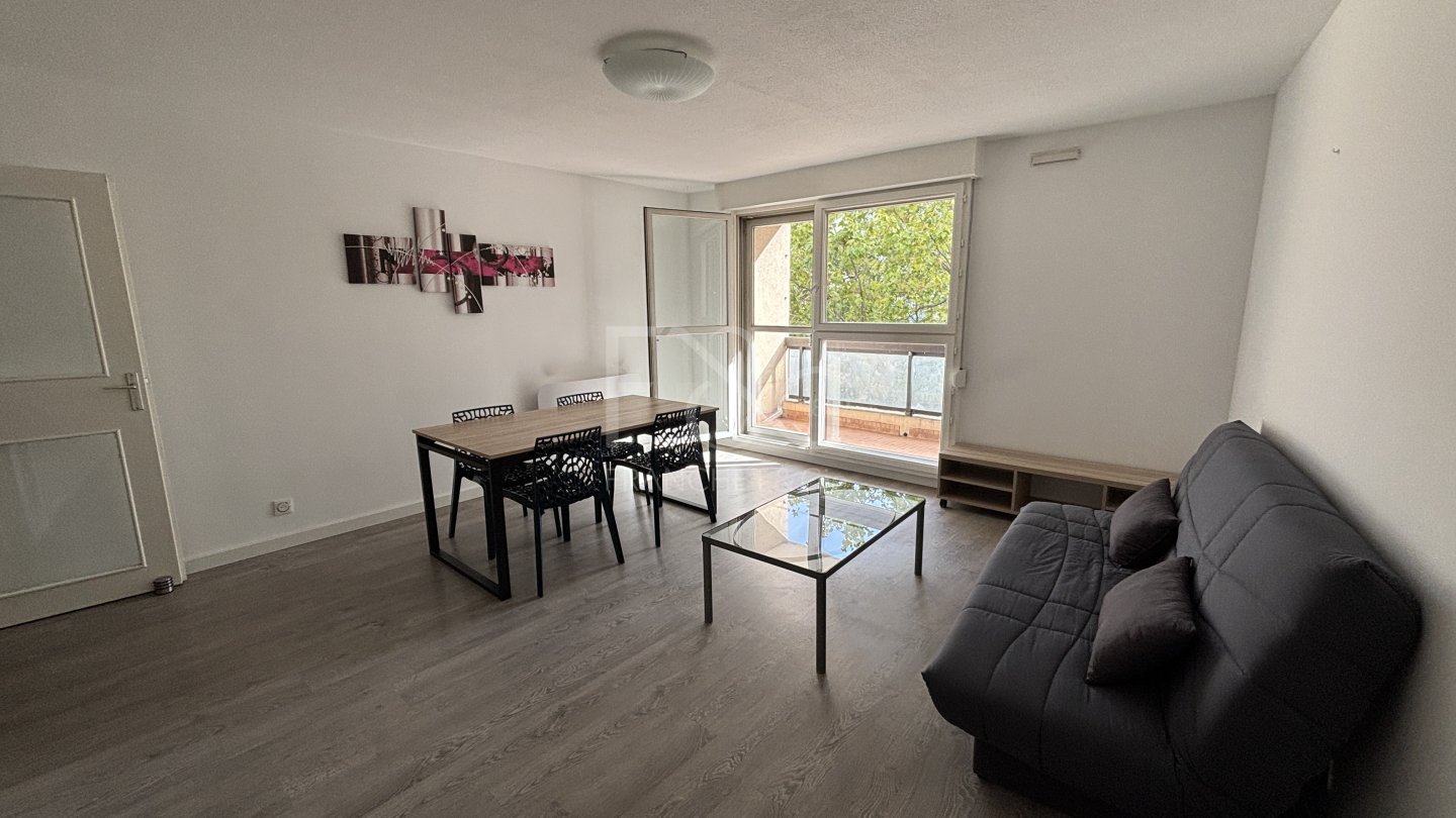 APPARTEMENT T3 A LOUER - LYON 3EME ARRONDISSEMENT - 65.27 m2 - 1 090 &euro; charges comprises par mois