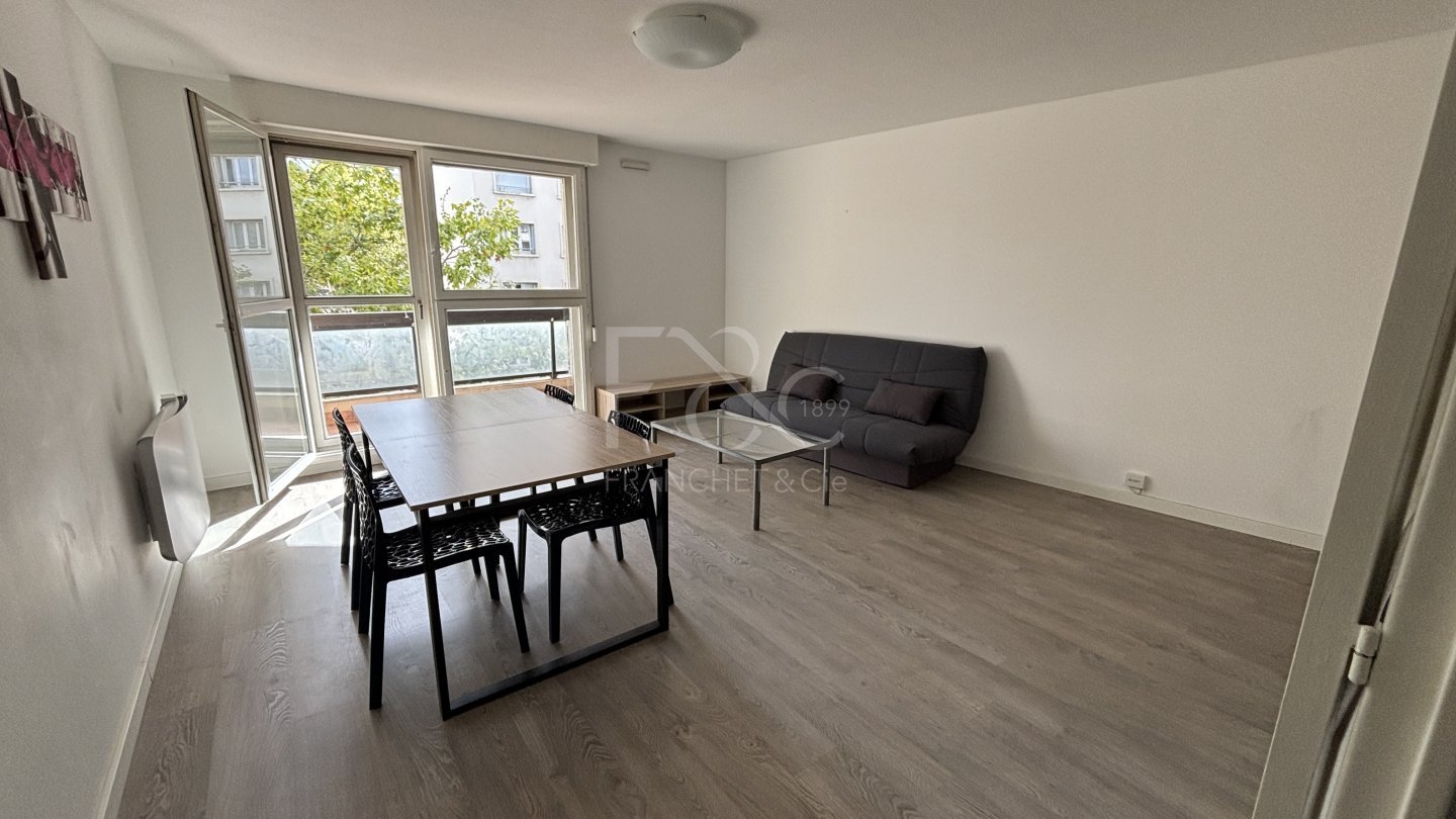 APPARTEMENT T3 A LOUER - LYON 3EME ARRONDISSEMENT - 65.27 m2 - 1 090 &euro; charges comprises par mois