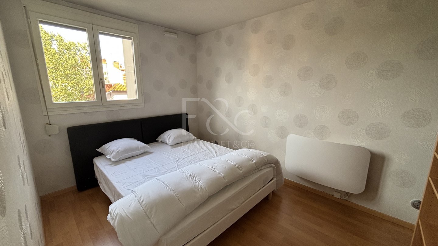 APPARTEMENT T3 A LOUER - LYON 3EME ARRONDISSEMENT - 65.27 m2 - 1 090 &euro; charges comprises par mois