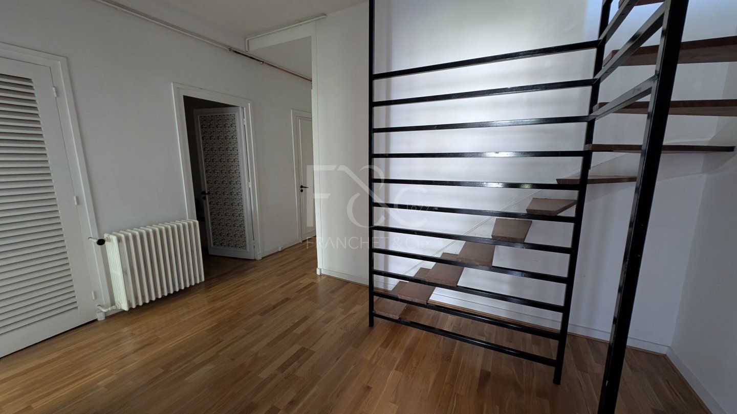 APPARTEMENT T3 A LOUER - LYON 3EME ARRONDISSEMENT - 85.18 m2 - 899 &euro; charges comprises par mois