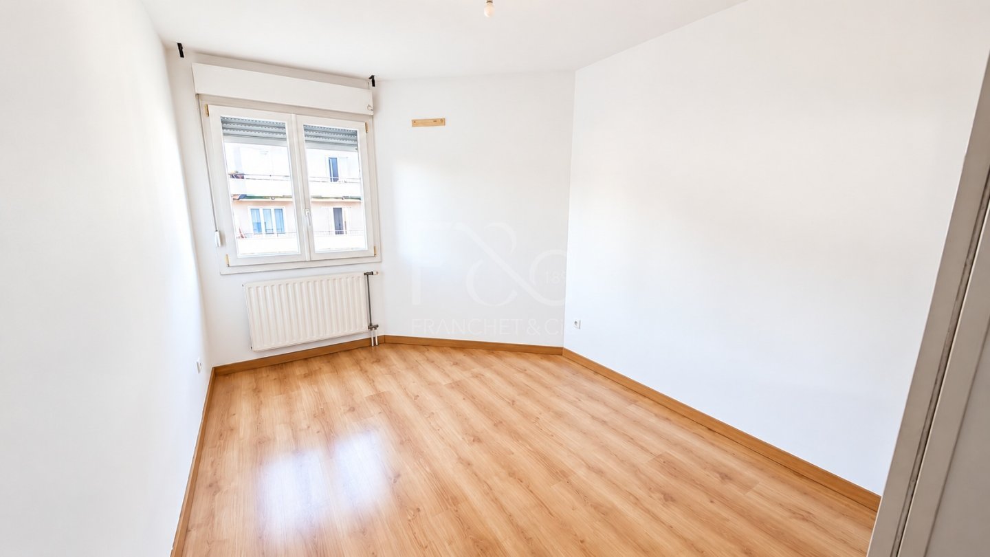 APPARTEMENT T3 A LOUER - LYON 3EME ARRONDISSEMENT - 78.68 m2 - 1 200 &euro; charges comprises par mois