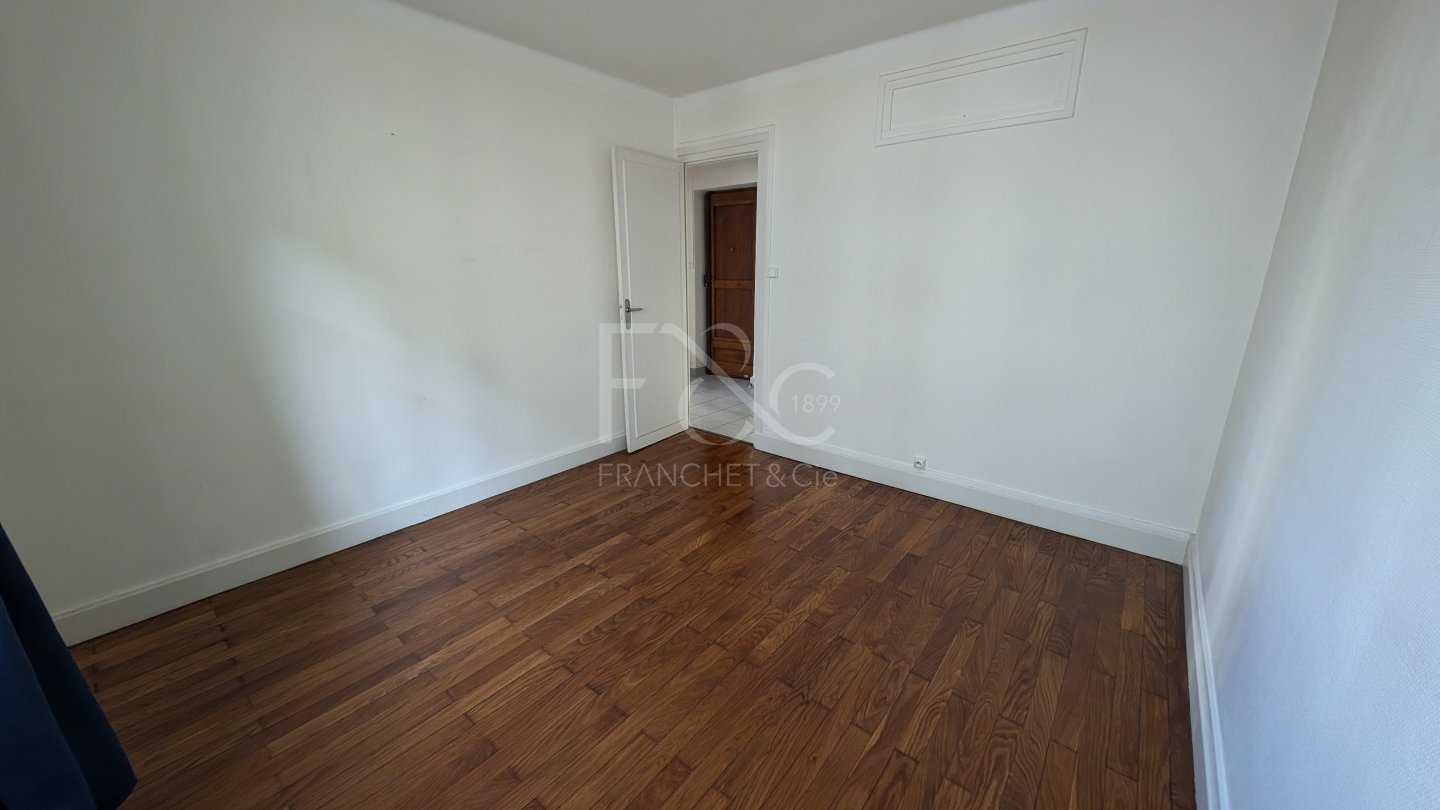 APPARTEMENT T3 A LOUER - LYON 3EME ARRONDISSEMENT Villette Gare - 57.75 m2 - 801�&euro; charges comprises par mois