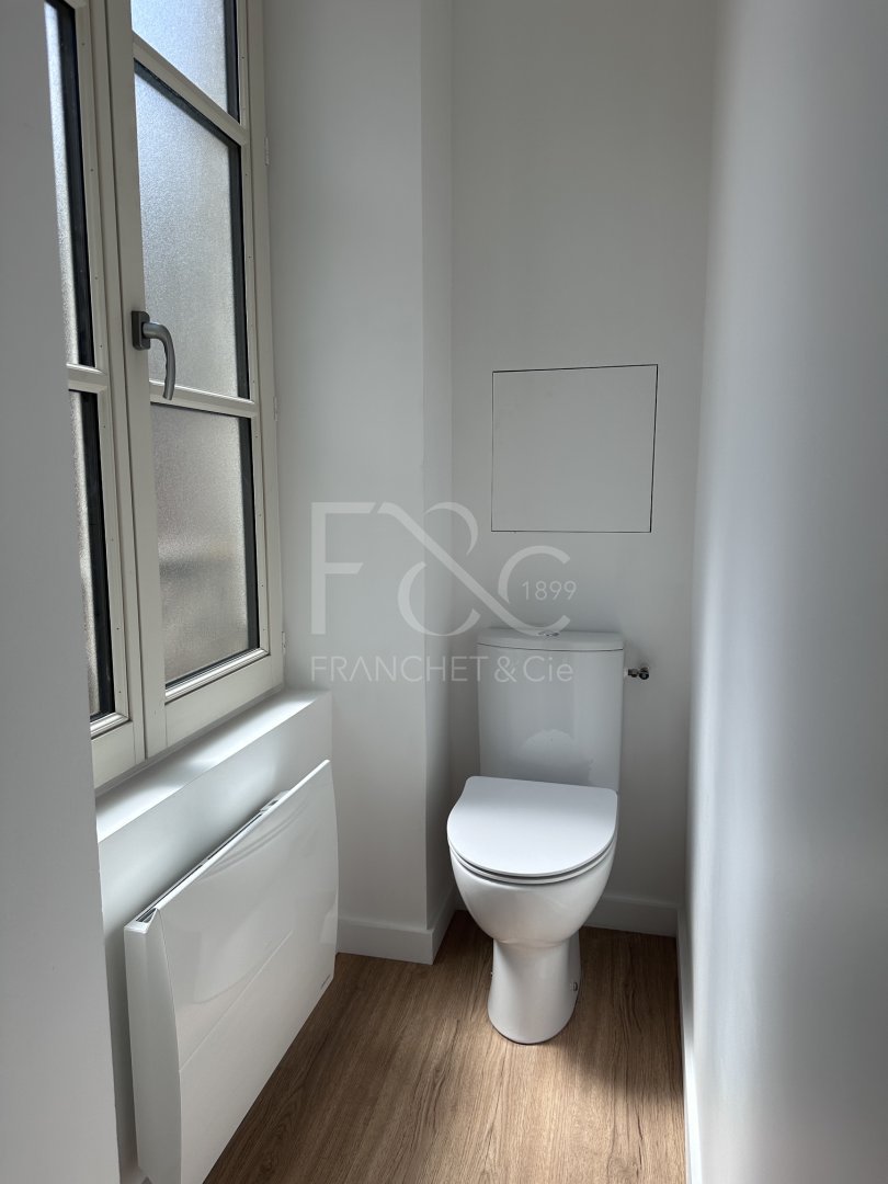 APPARTEMENT T3 A LOUER - LYON 5EME ARRONDISSEMENT - 60.61 m2 - 1 095 &euro; charges comprises par mois