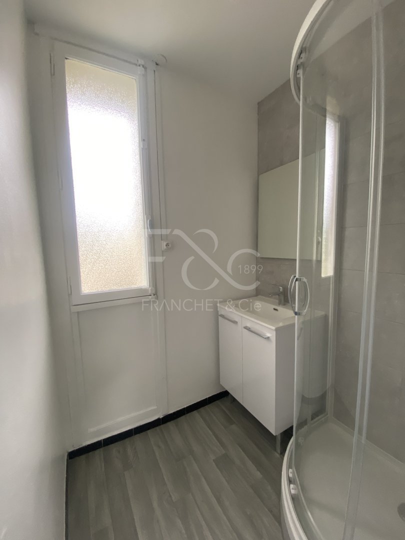 APPARTEMENT T3 A LOUER - LYON 5EME ARRONDISSEMENT - 55.88 m2 - 810€ charges comprises par mois