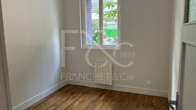 APPARTEMENT T3 A LOUER - LYON 8EME ARRONDISSEMENT - 51.88 m2 - 792 &euro; charges comprises par mois