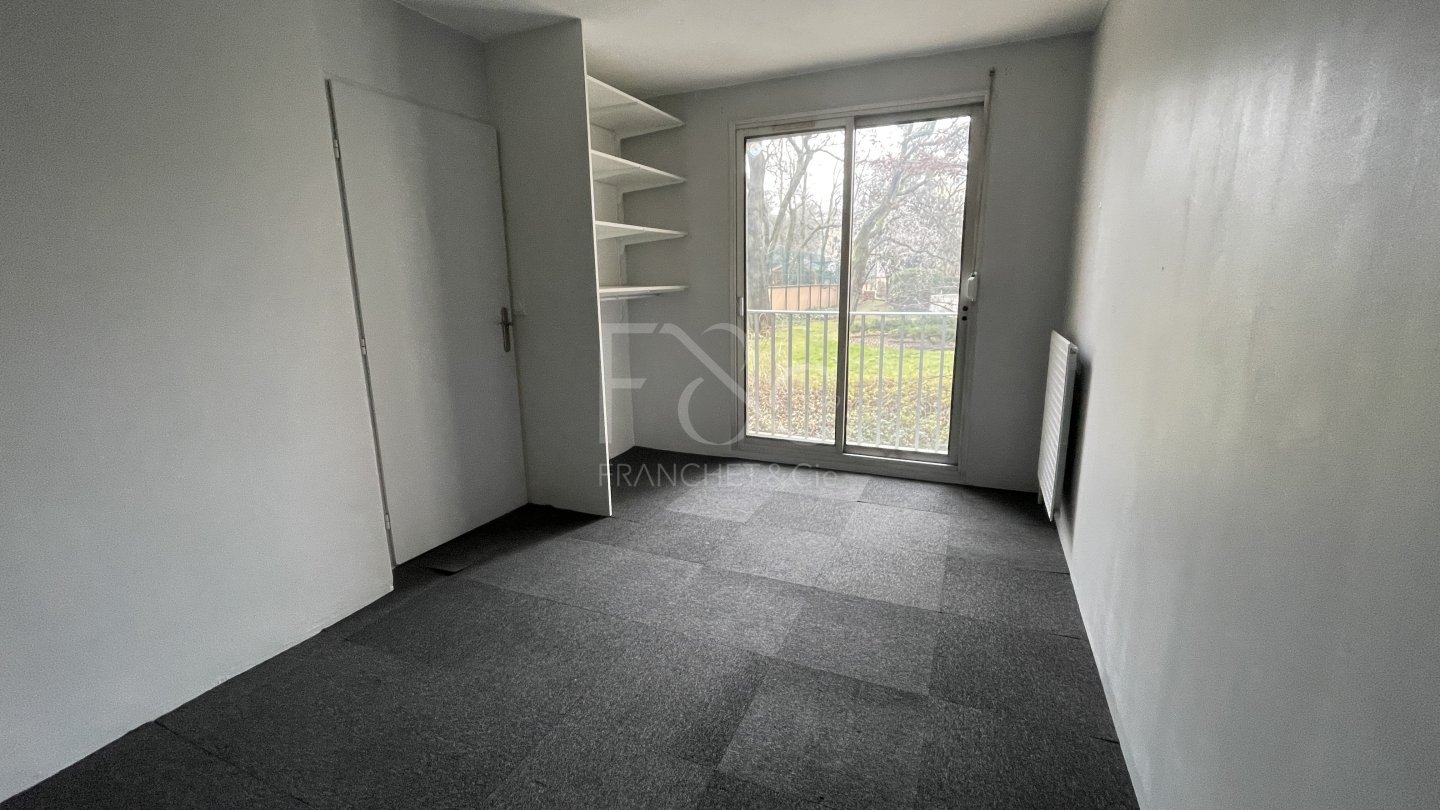 APPARTEMENT T3 A LOUER - VILLEURBANNE - 63.34 m2 - 900�&euro; charges comprises par mois