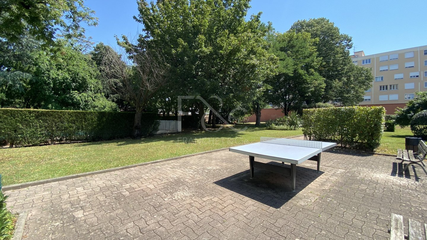 APPARTEMENT T3 A LOUER - VILLEURBANNE - 63.34 m2 - 900�&euro; charges comprises par mois
