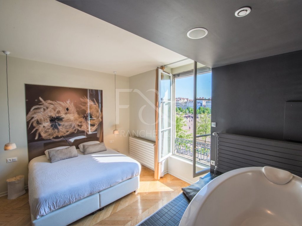 2 SUITES DE LUXE de 104m2 A VENDRE - LYON 2EME ARRONDISSEMENT BELLECOUR - 104 m2 - 860000 €