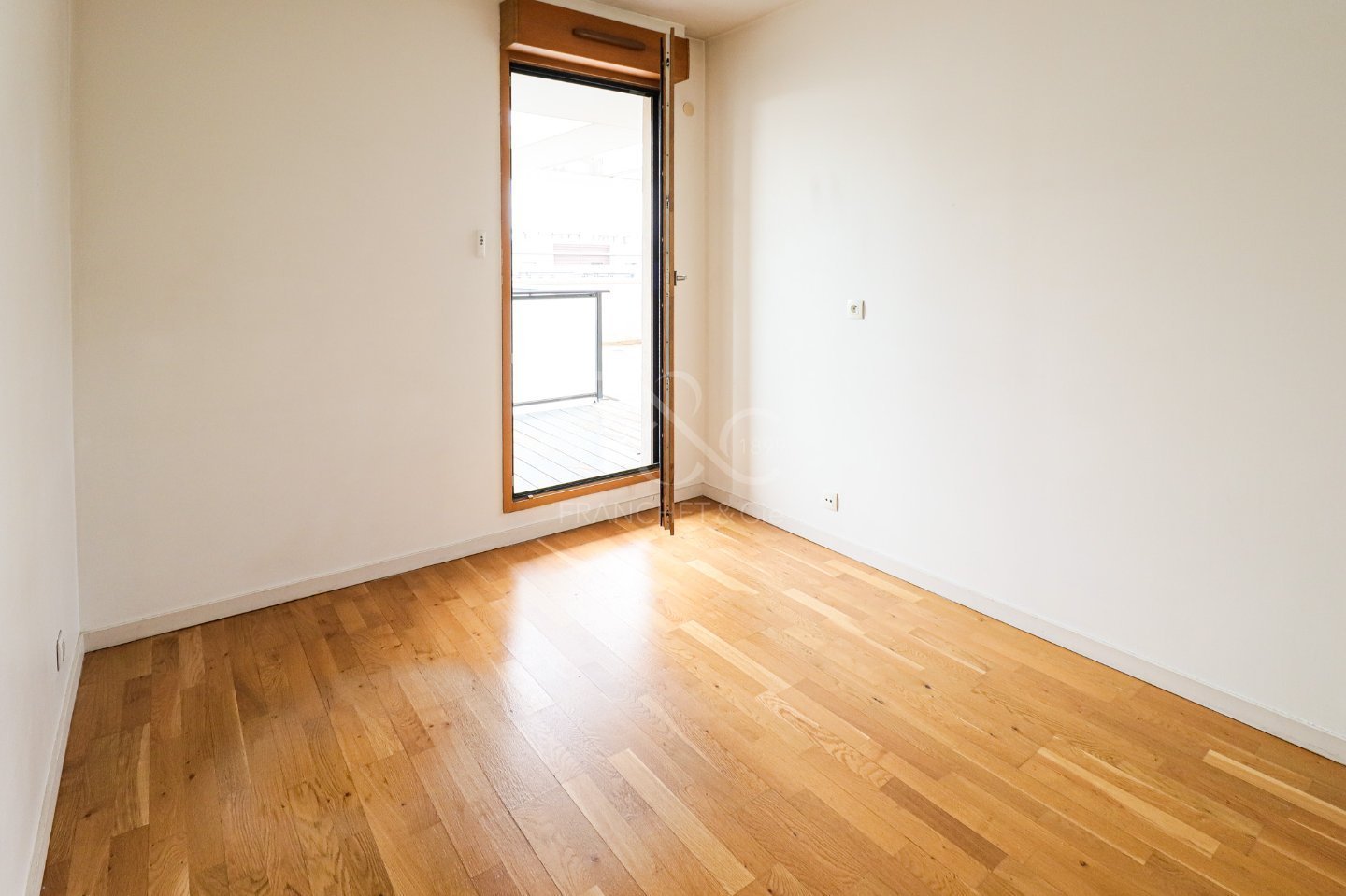 Appartement de type 3  de 67,5 m� avec terrasse