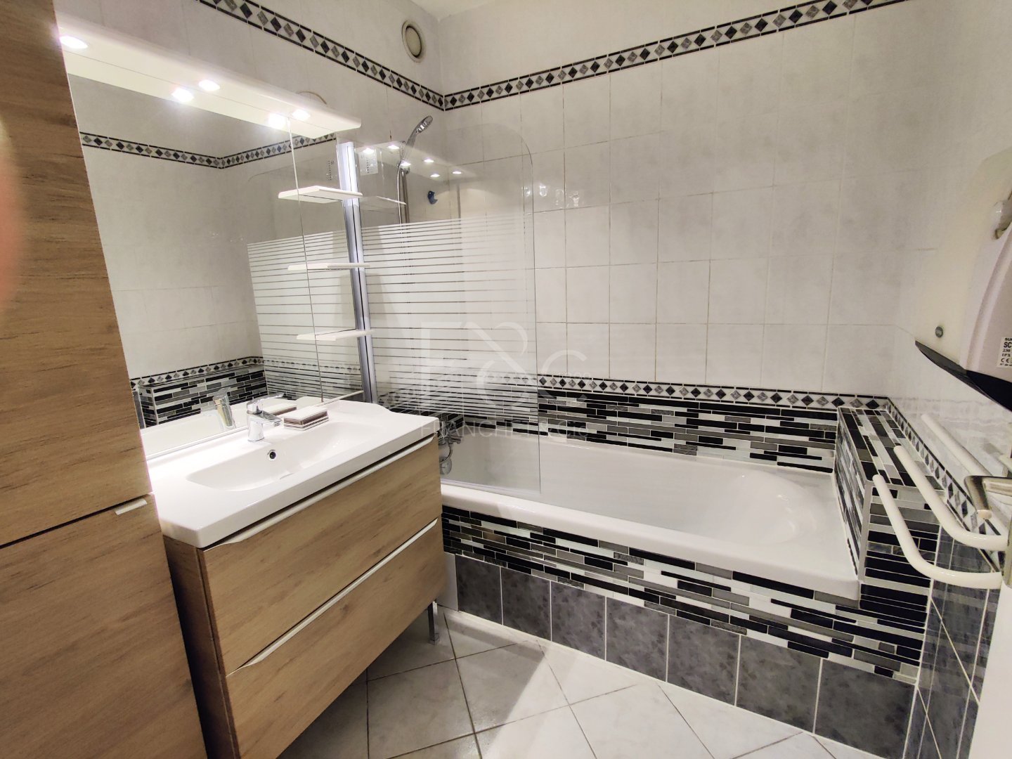 Charmant T3 lumineux avec balcon à Villeurbanne | 59 m² - 249 000€