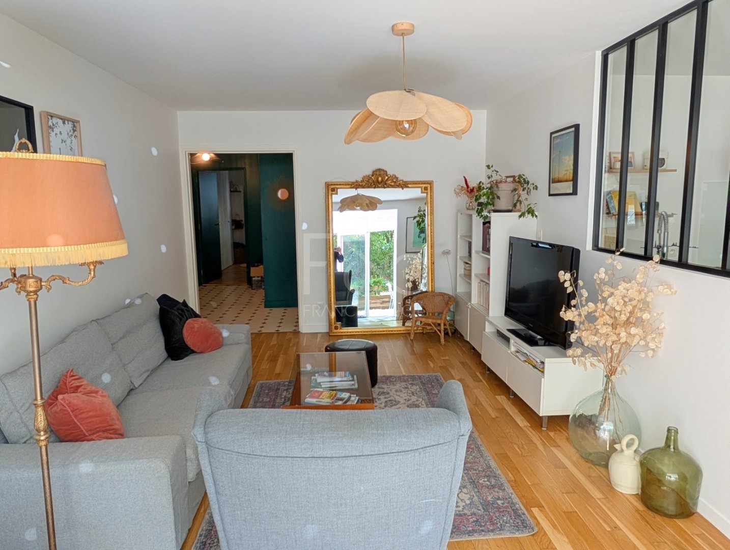 APPARTEMENT T4 A LOUER - LYON 4EME ARRONDISSEMENT - 108.07 m2 - 1 985 &euro; charges comprises par mois