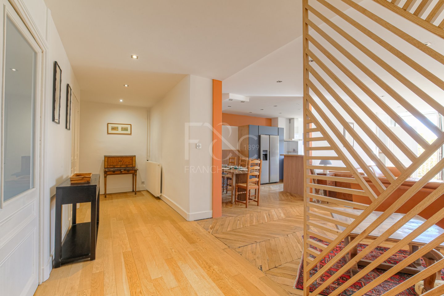 APPARTEMENT T4 A LOUER - LYON 6EME ARRONDISSEMENT - 159.06 m2 - 2�795�&euro; charges comprises par mois