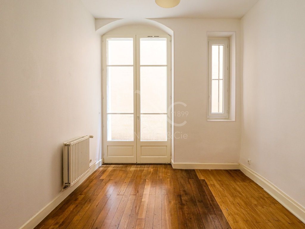 Appartement type 4 de 78 m A VENDRE - LYON 2EME ARRONDISSEMENT - 77,72 m2 - 442000 €