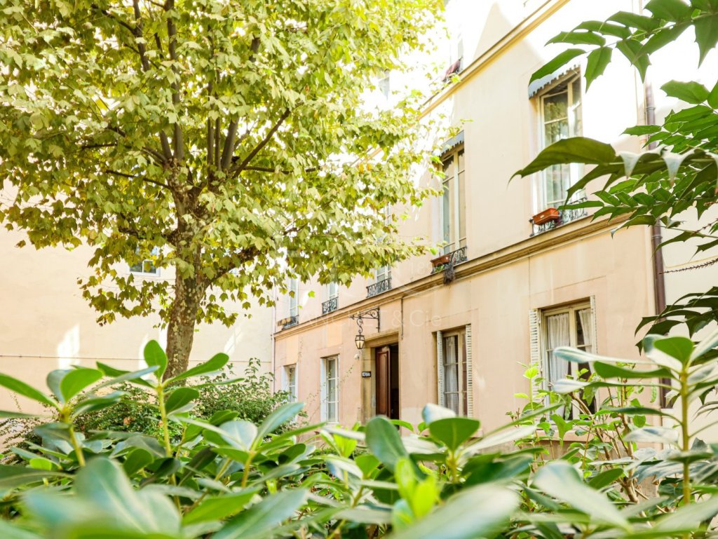 Appartement type 4 de 78 m A VENDRE - LYON 2EME ARRONDISSEMENT - 77,72 m2 - 442000 €