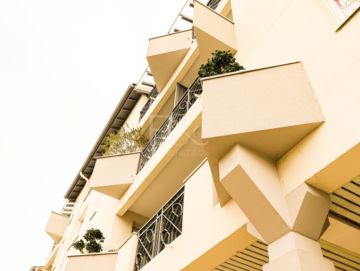 Appartement de type 5 de 108 m�