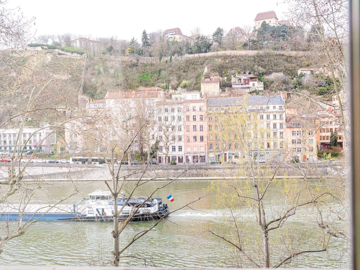 Lyon 2 - Appartement T6 -  Quai Tilsitt -Ainay– 204 m²
